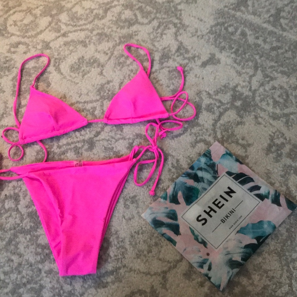 Shein triangle bikini !